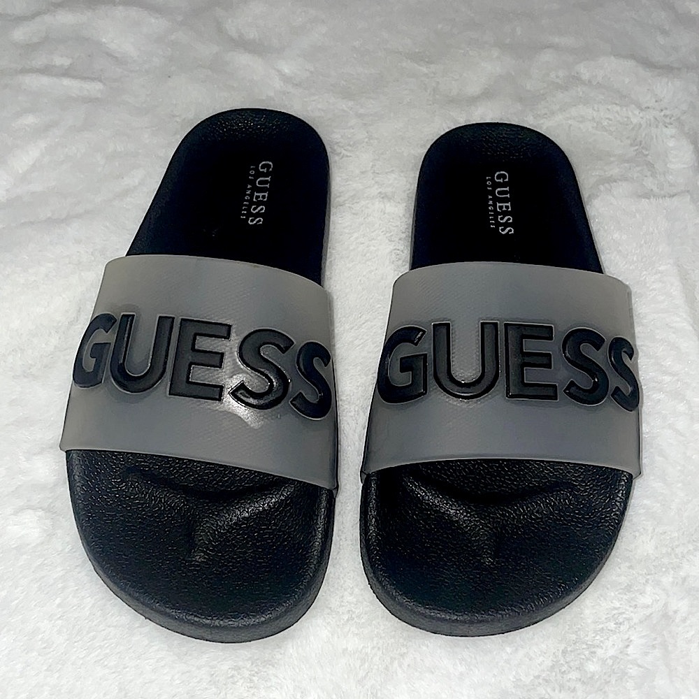 Guess Los Angeles Black Logo Slides Size 5